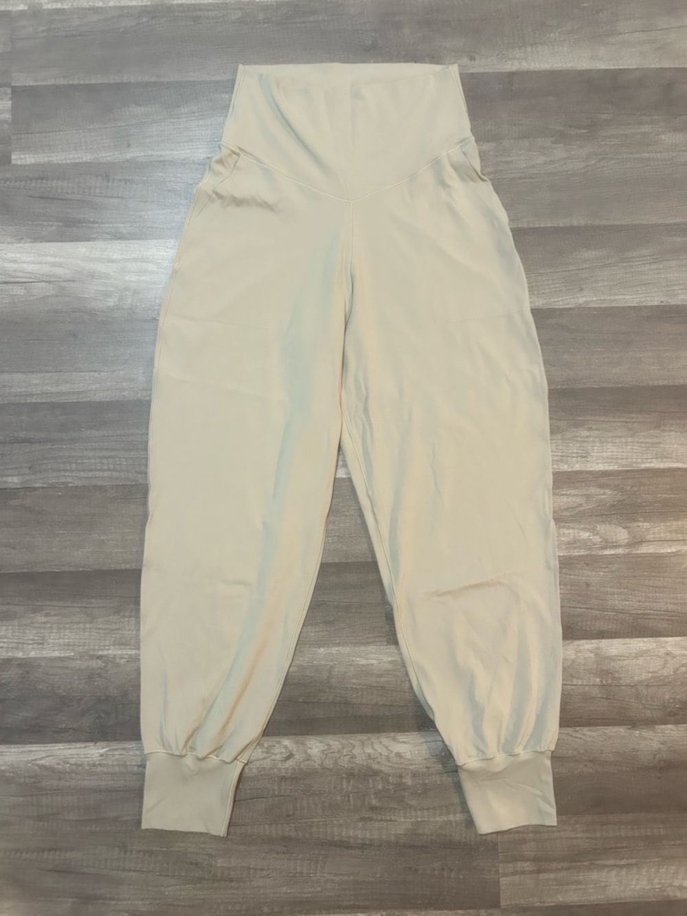 aerie High-Waist Cream Joggers